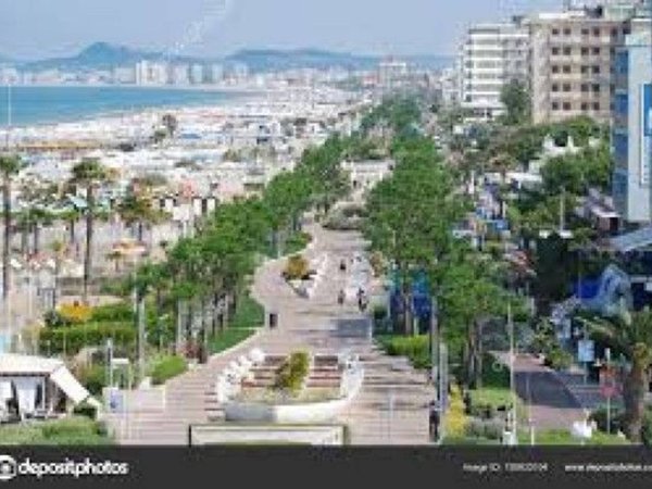 casa indipendente in vendita a Riccione