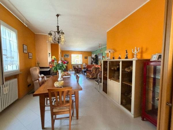 casa indipendente in vendita a Riccione