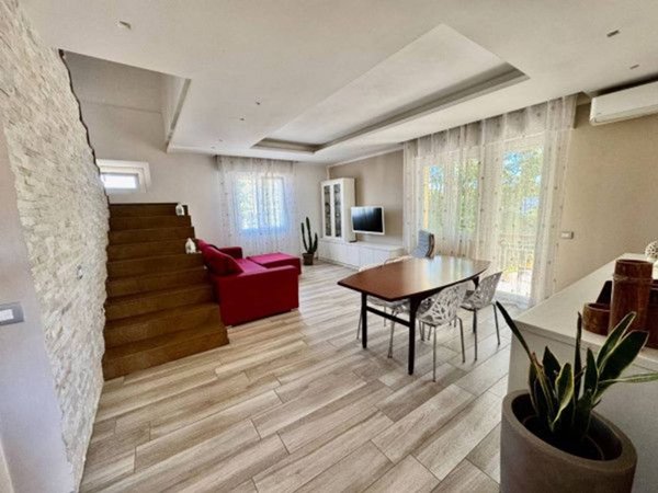 appartamento in vendita a Riccione in zona Marano