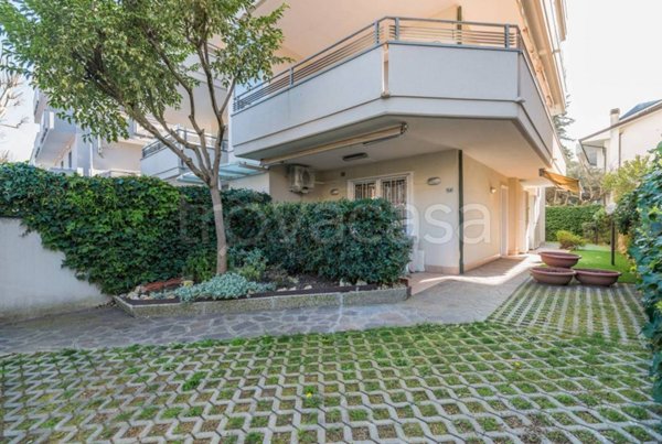 appartamento in vendita a Riccione