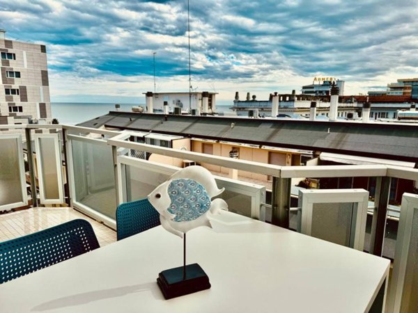 appartamento in vendita a Riccione in zona Centro Storico