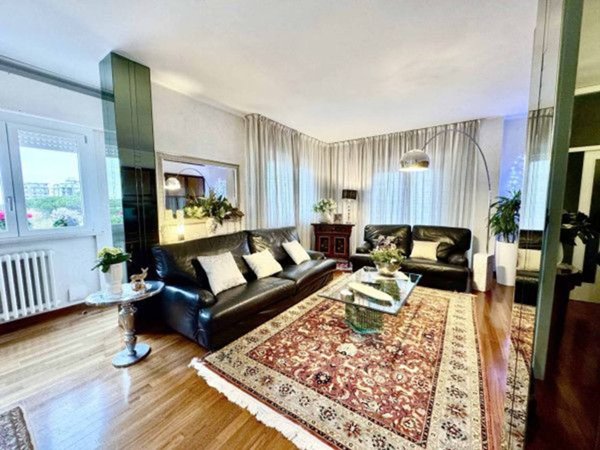 appartamento in vendita a Riccione in zona Centro Storico