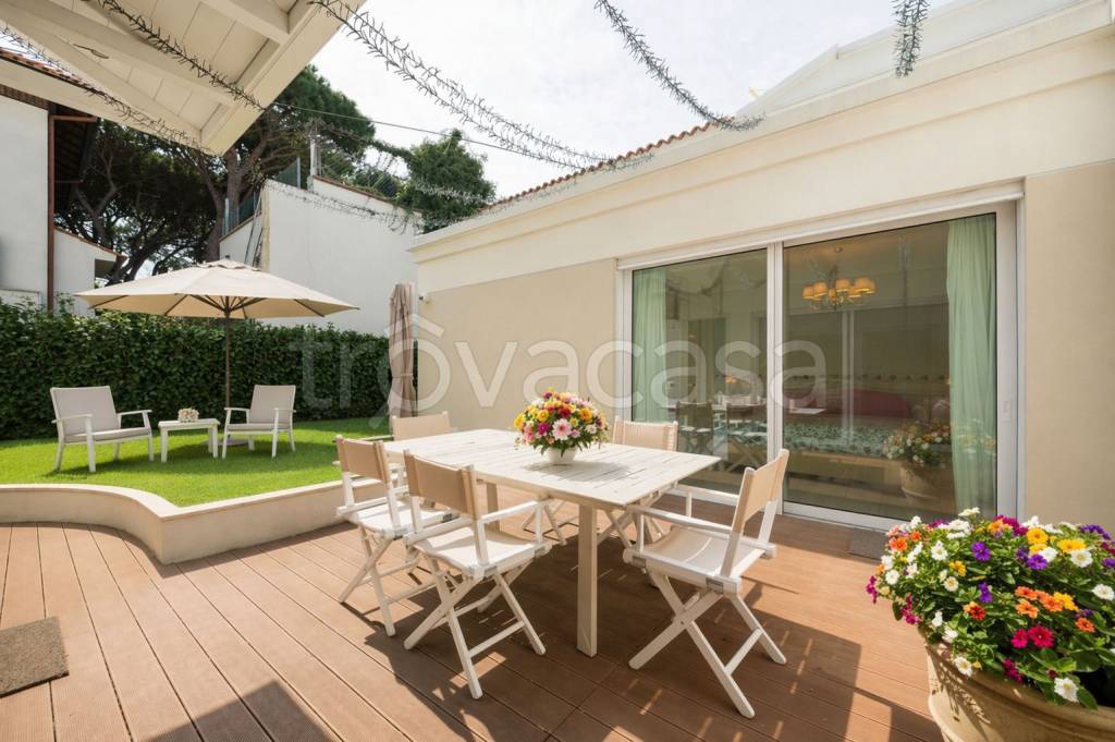 appartamento in vendita a Riccione