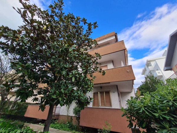 appartamento in vendita a Riccione