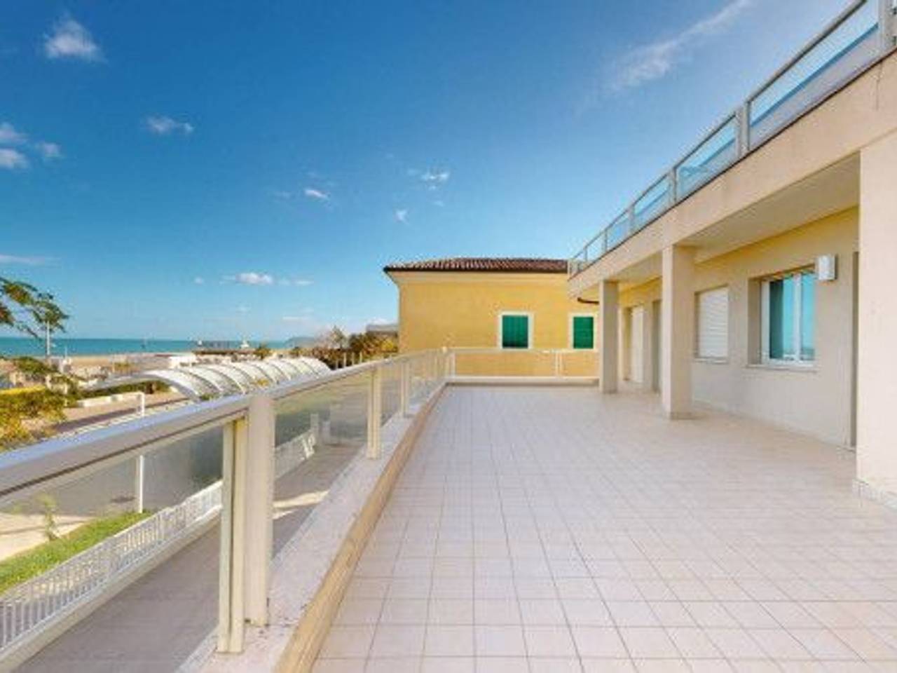 appartamento in vendita a Riccione in zona Alba