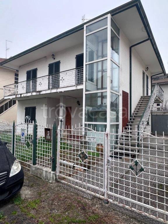 appartamento in vendita a Riccione in zona Case Monaldini