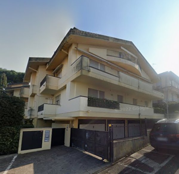 casa indipendente in vendita a Riccione