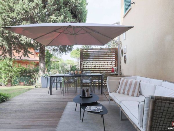 casa indipendente in vendita a Riccione