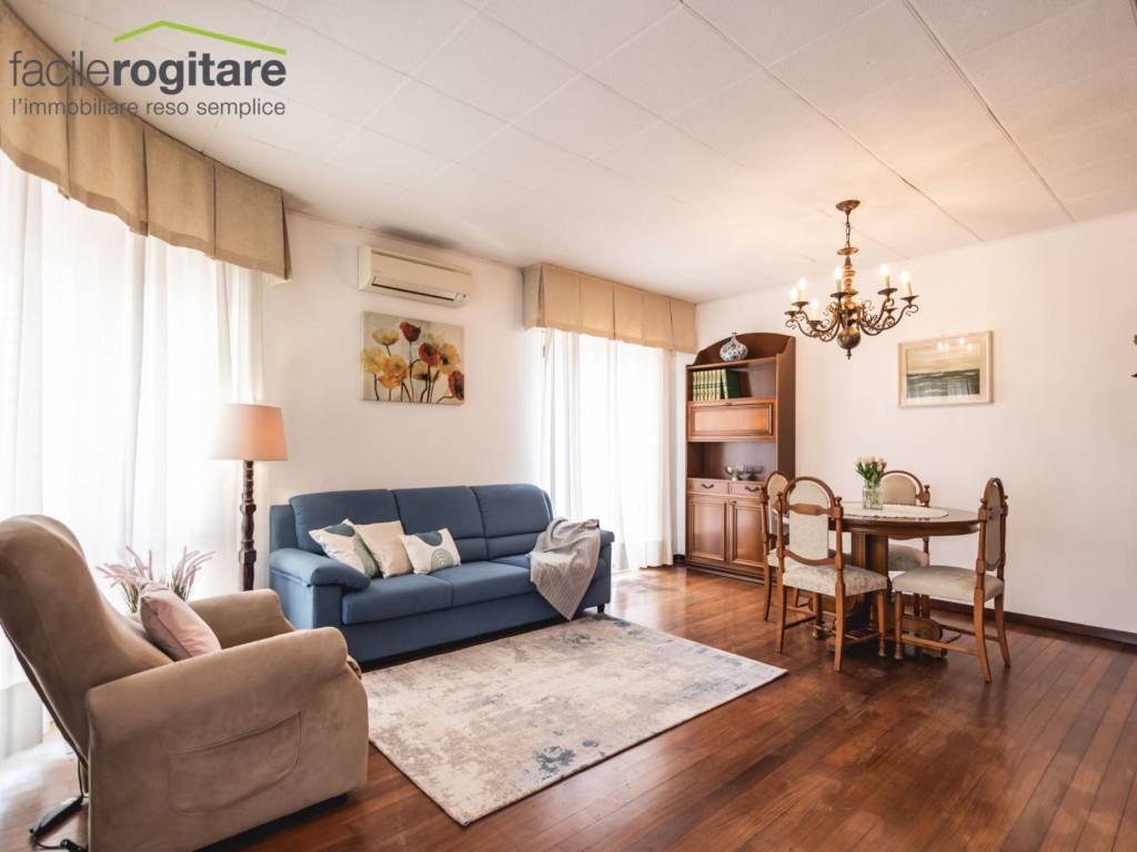 appartamento in vendita a Riccione