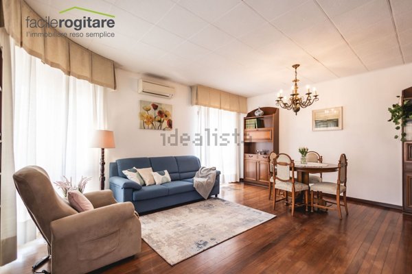 appartamento in vendita a Riccione in zona Centro Storico