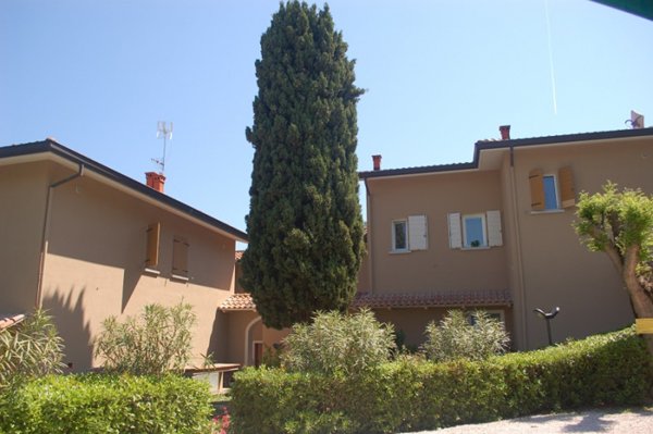 casa indipendente in vendita a Riccione