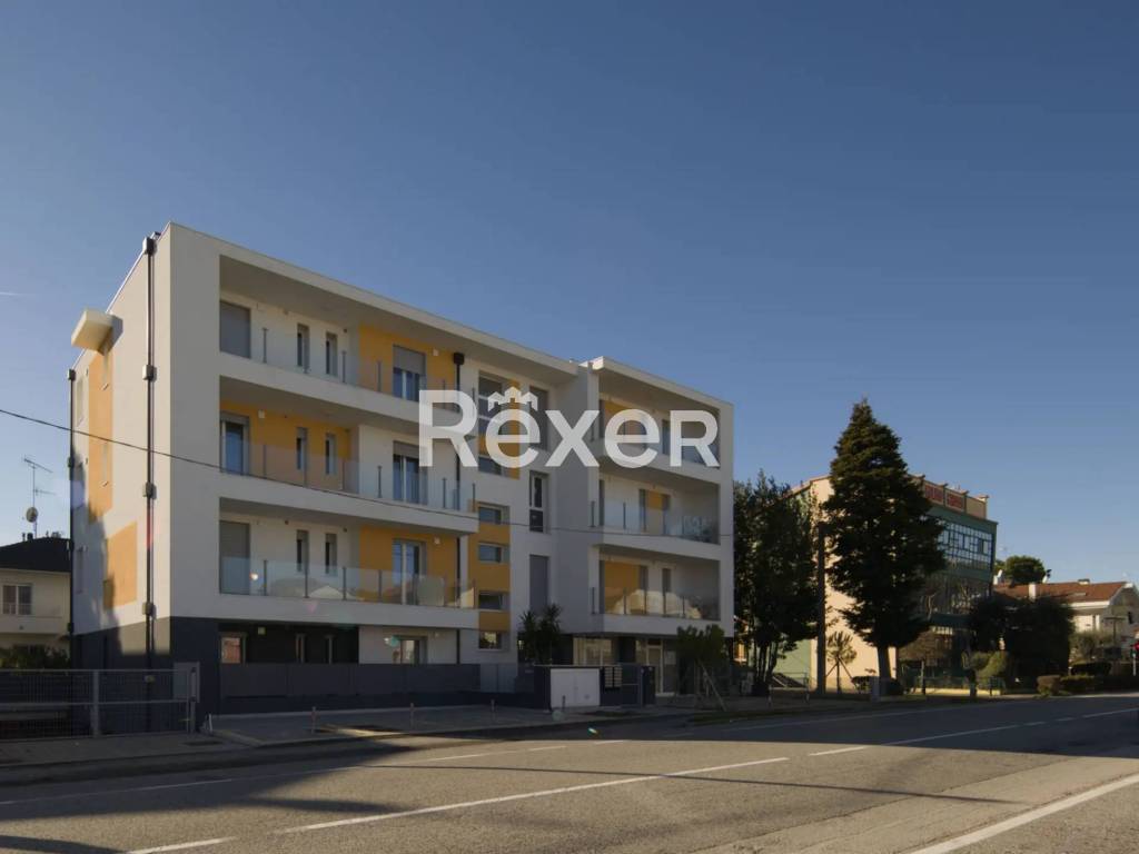appartamento in vendita a Riccione in zona Centro Storico
