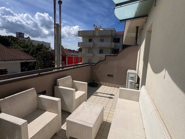 appartamento in vendita a Riccione in zona Alba