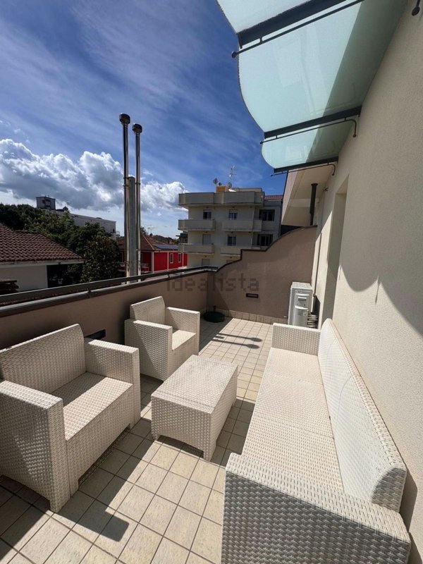 appartamento in vendita a Riccione in zona Alba
