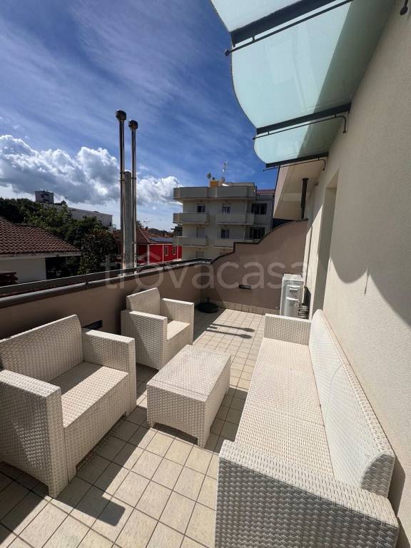 appartamento in vendita a Riccione in zona Alba
