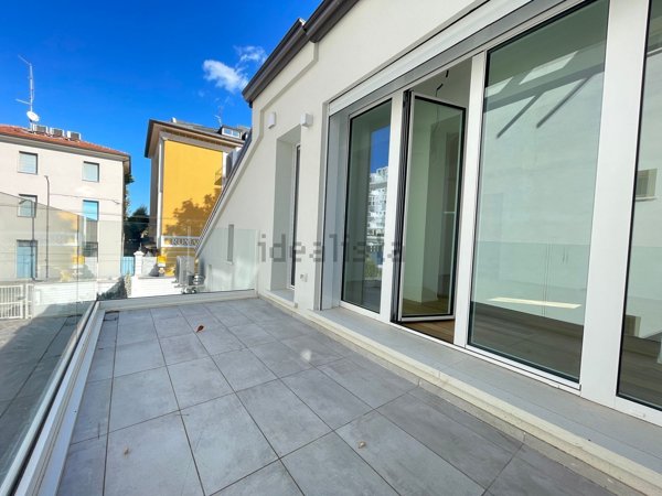 appartamento in vendita a Riccione