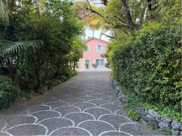 appartamento in vendita a Riccione