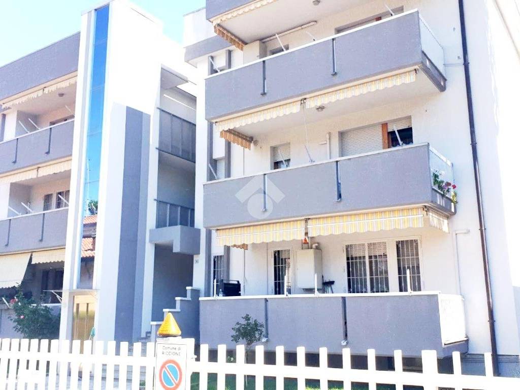 appartamento in vendita a Riccione