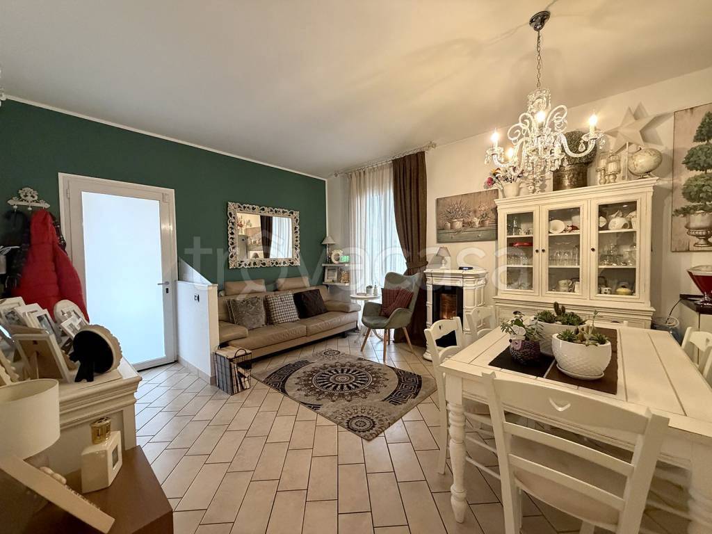 appartamento in vendita a Riccione in zona San Lorenzo