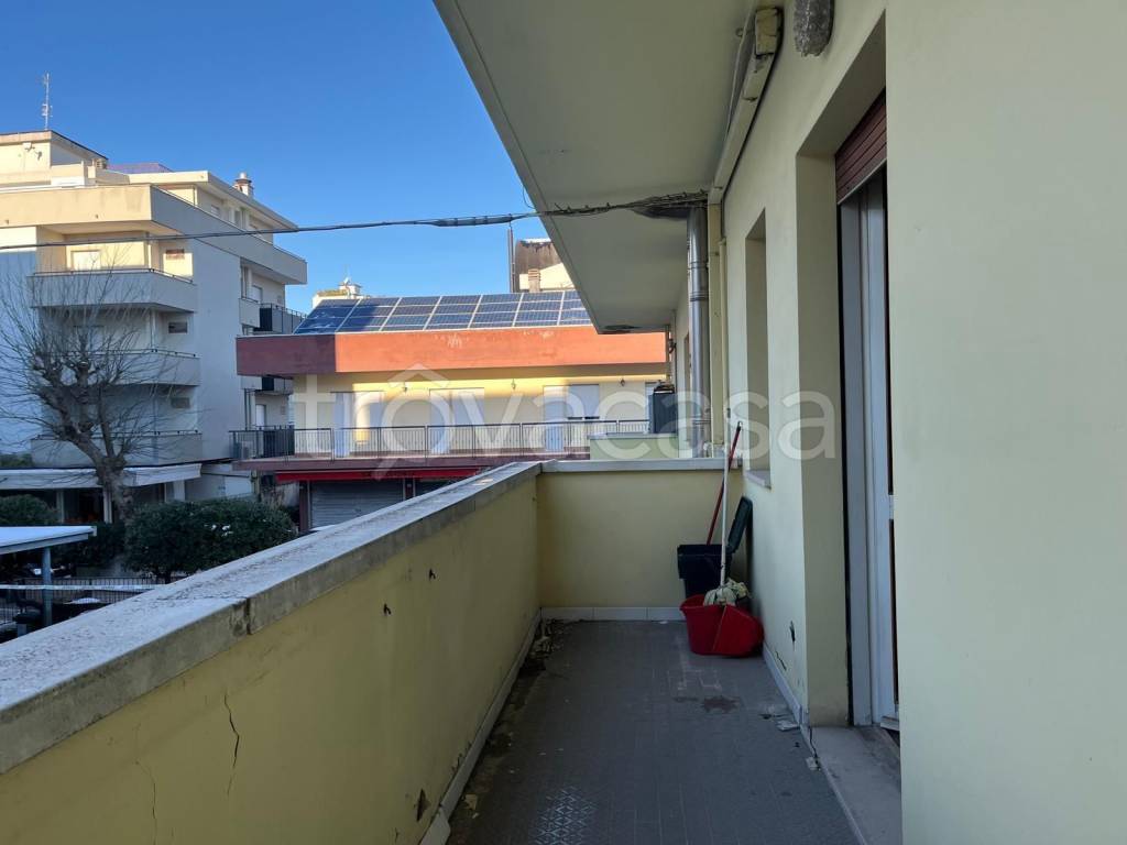 appartamento in vendita a Riccione in zona Alba
