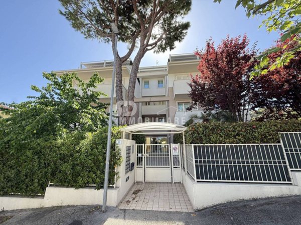 appartamento in vendita a Riccione