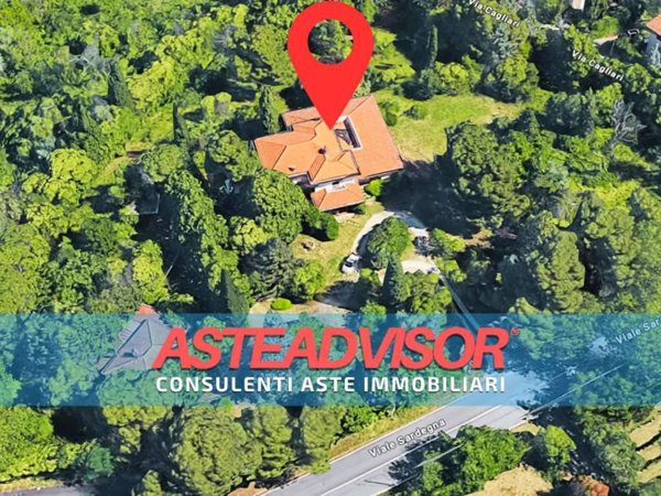 casa indipendente in vendita a Riccione