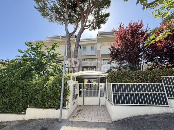 appartamento in vendita a Riccione