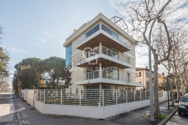 appartamento in vendita a Riccione
