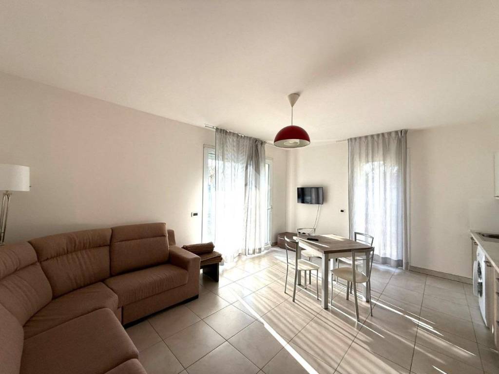 appartamento in vendita a Riccione in zona Alba