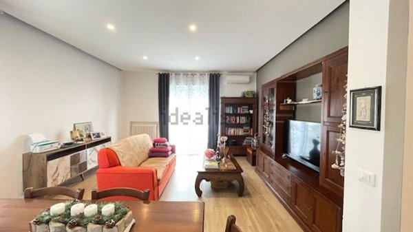 appartamento in vendita a Riccione in zona Alba