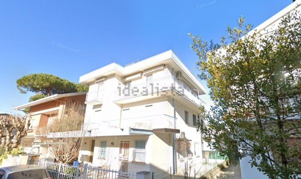 appartamento in vendita a Riccione in zona Alba