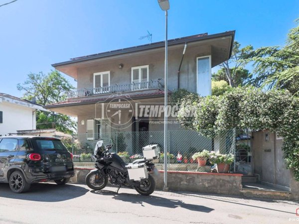 appartamento in vendita a Riccione in zona Case Muratori