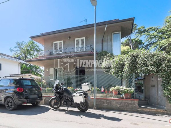 appartamento in vendita a Riccione in zona Case Muratori