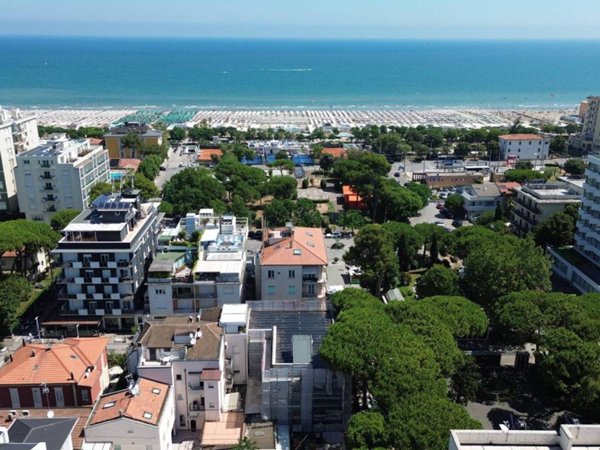 appartamento in vendita a Riccione in zona Centro Storico
