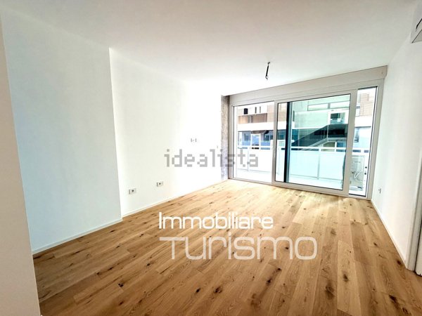 appartamento in vendita a Riccione in zona Centro Storico