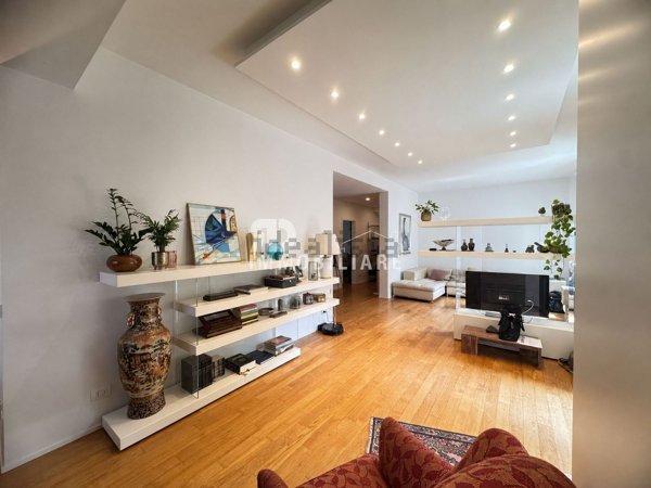 casa indipendente in vendita a Riccione