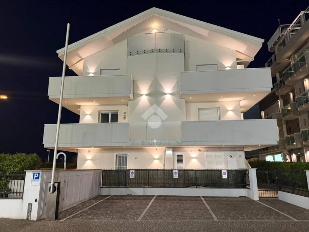 appartamento in vendita a Riccione