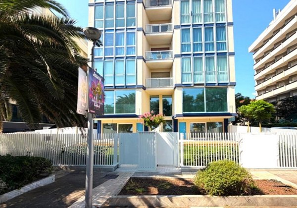 appartamento in vendita a Riccione in zona Centro Storico