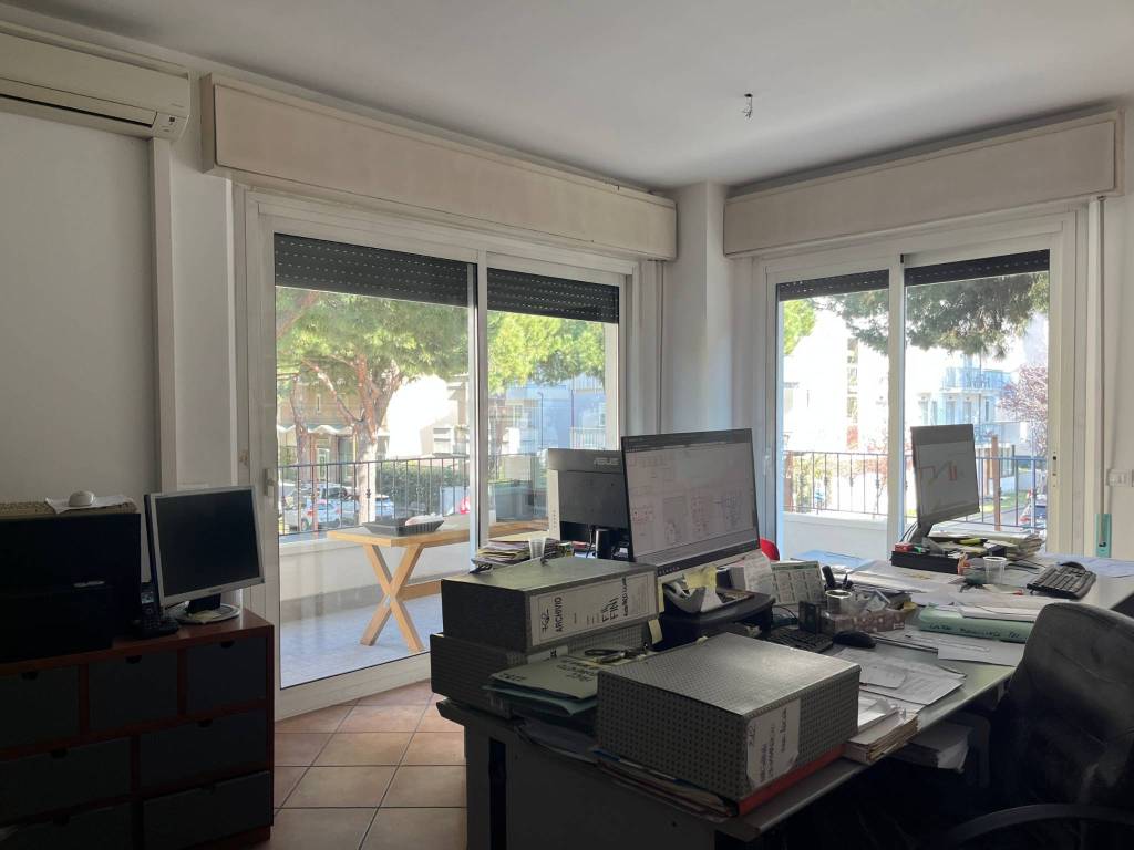 appartamento in vendita a Riccione in zona Alba