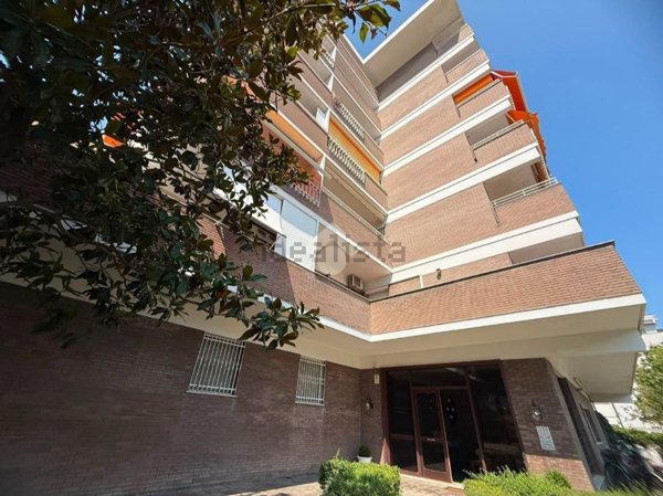 appartamento in vendita a Riccione in zona Alba