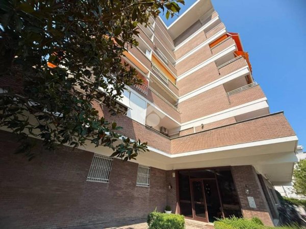appartamento in vendita a Riccione in zona Alba