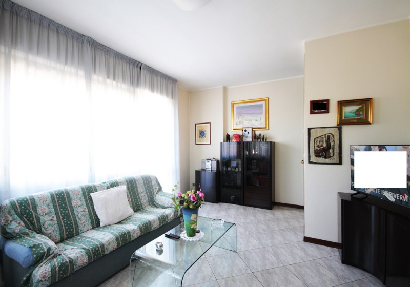 casa indipendente in vendita a Riccione in zona Alba