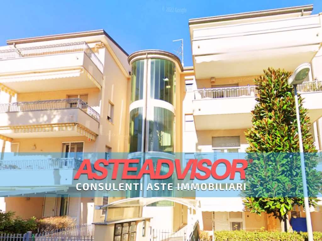 appartamento in vendita a Riccione