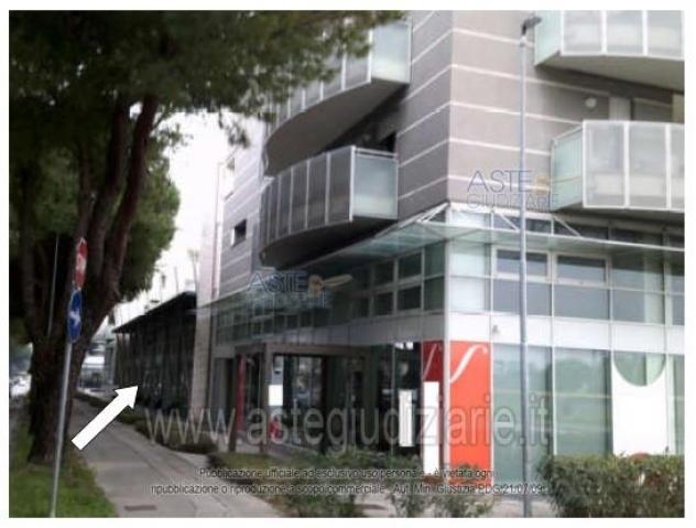 negozio in vendita a Riccione