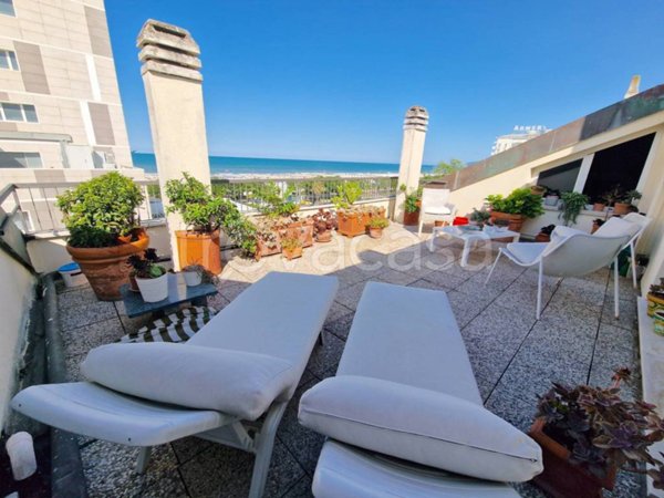 appartamento in vendita a Riccione