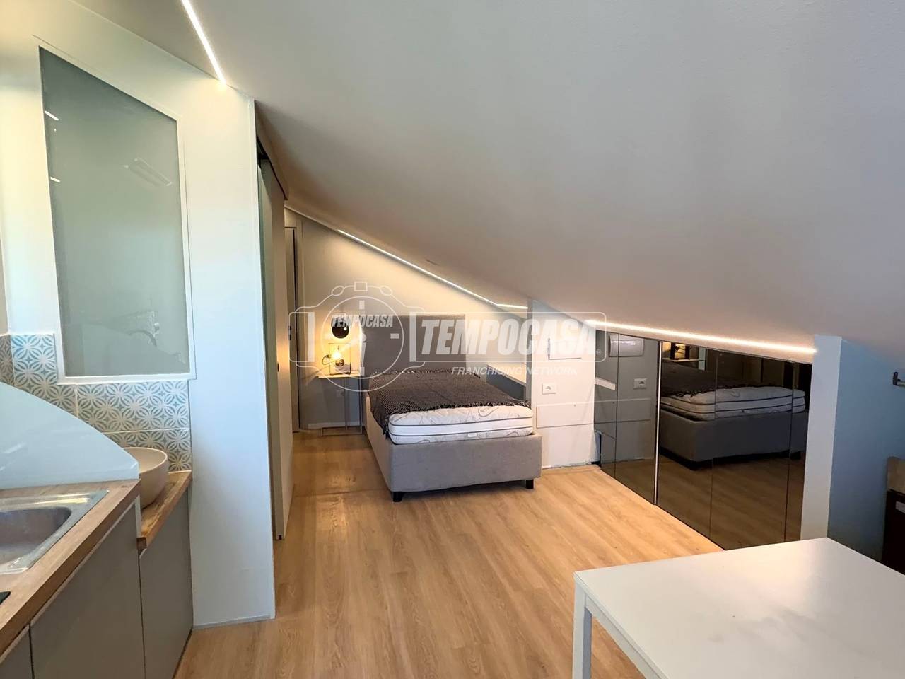 appartamento in vendita a Riccione in zona Alba