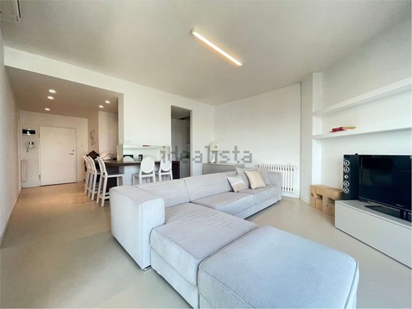 appartamento in vendita a Riccione in zona Alba