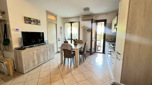 appartamento in vendita a Riccione in zona San Lorenzo