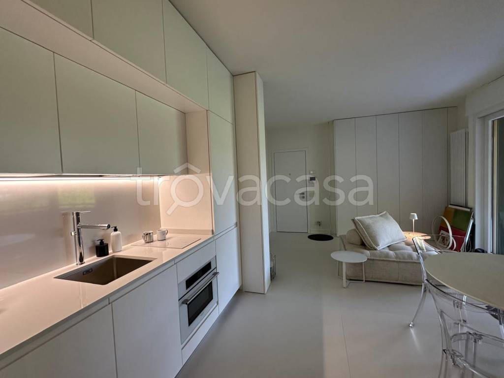 appartamento in vendita a Riccione in zona Centro Storico