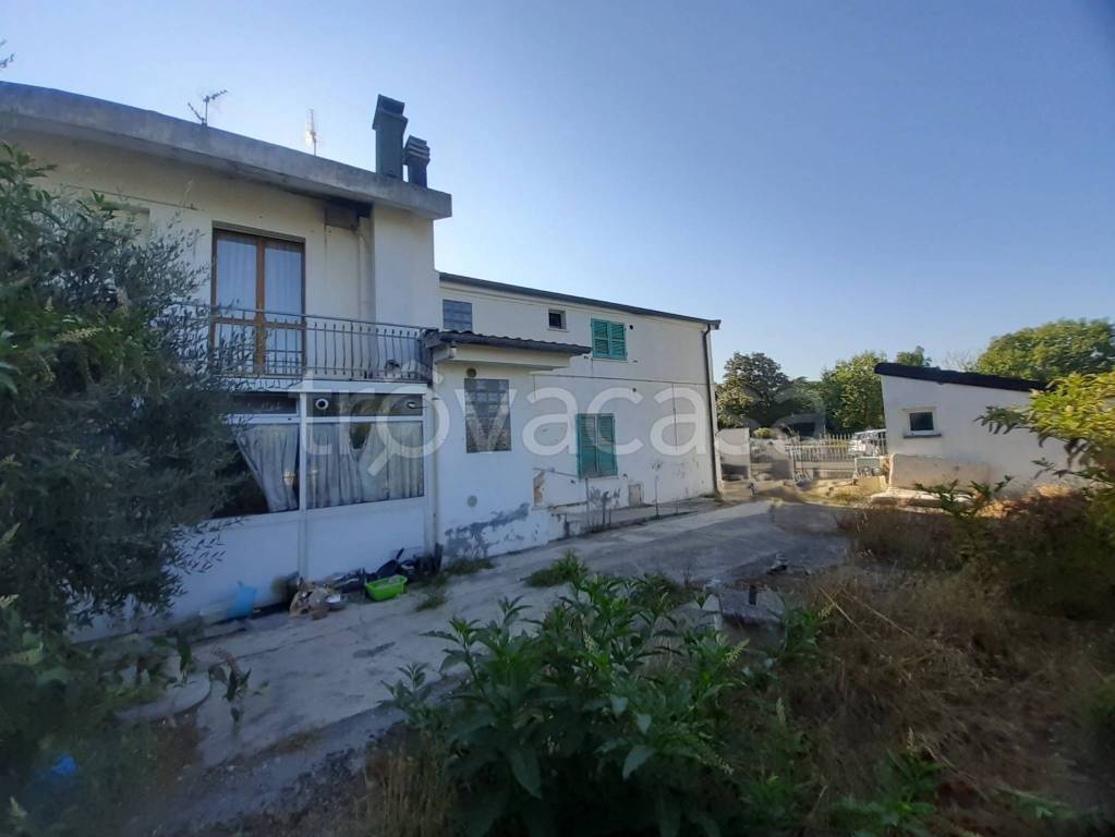 casa indipendente in vendita a Riccione